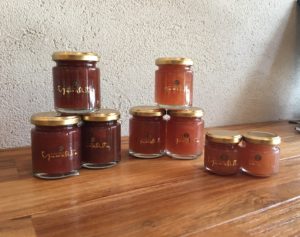ネクタリンのジャム 今季も出来ました だと 鹿児島菓子舗 山下 パティスリー ヤマシタ